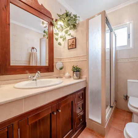 Spectacular Sea View דירה