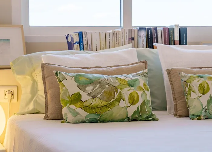 Spectacular Sea View פואנגירולה