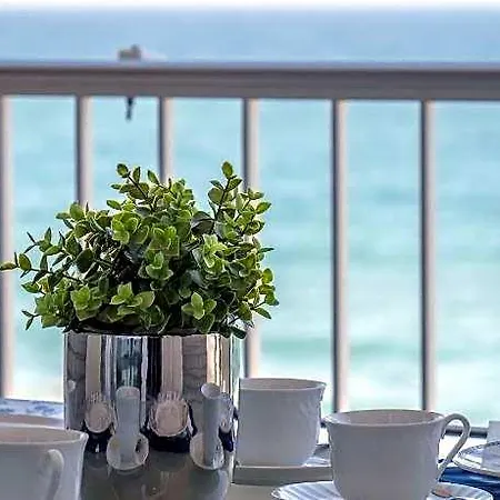 Spectacular Sea View Apartman *